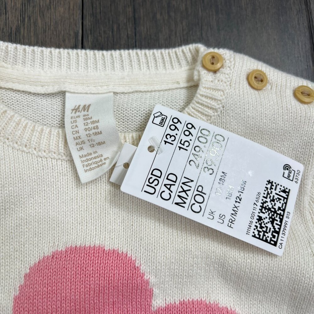 H&M NWT Flower Sweater - Picture 2 of 2